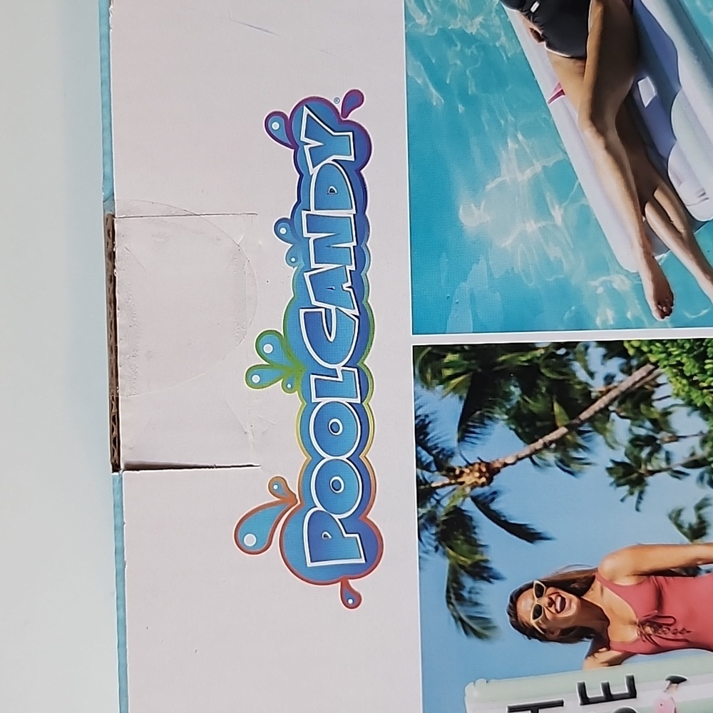 Pool Candy Deluxe Pool Raft - Beach Please - Picture 5 of 6